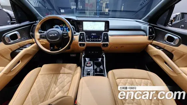 Kia Sorento 2023 — Photo 18/20
