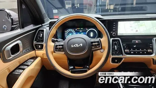 Kia Sorento 2023 — Photo 2/20