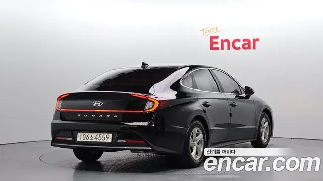 Hyundai Sonata Hybrid 2019 — ფოტო 14/20