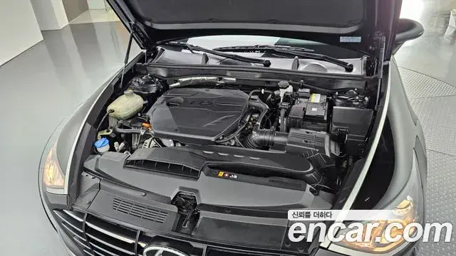 Hyundai Sonata Hybrid 2019 — ფოტო 16/20