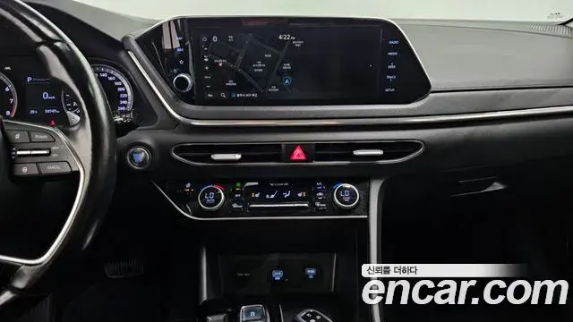 Hyundai Sonata Hybrid 2019 — ფოტო 17/20