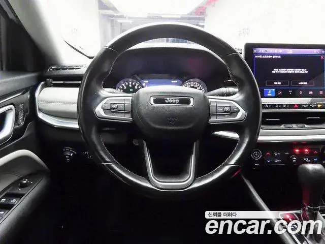 Jeep Compass 2022 — Фото 7/20