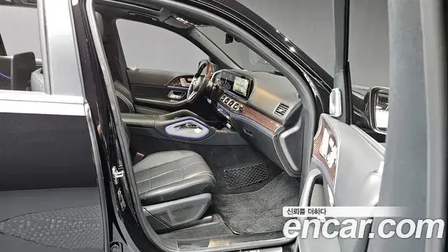Mercedes-Benz GLS-Class 2021 — Şəkil 17/20