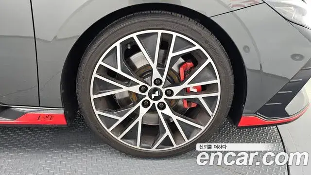 Hyundai The New Avante Hybrid 2022 — ფოტო 12/20