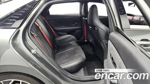 Hyundai The New Avante Hybrid 2022 — ფოტო 20/20