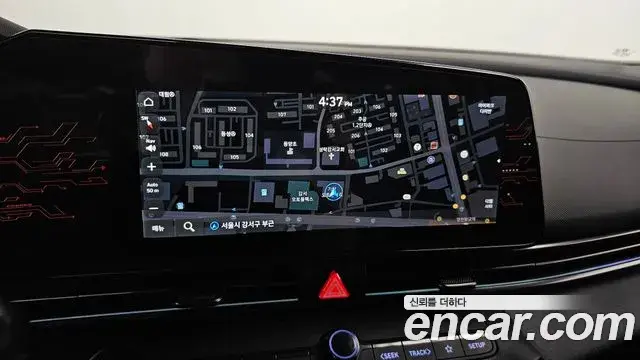 Hyundai The New Avante Hybrid 2022 — ფოტო 9/20