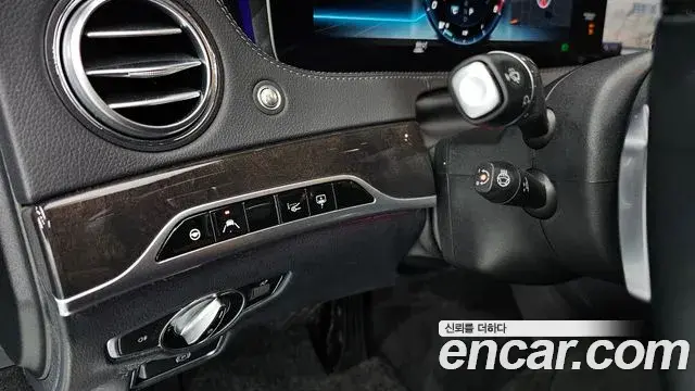 Mercedes-Benz S-Class 2019 — ფოტო 18/20