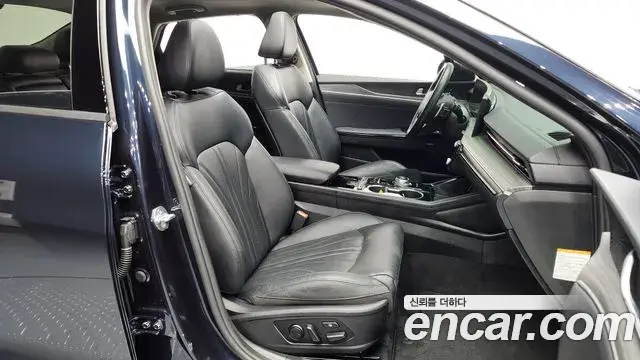 Kia K5 2023 — ფოტო 20/20