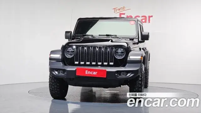 Jeep Wrangler 2021 — Фото 3/20