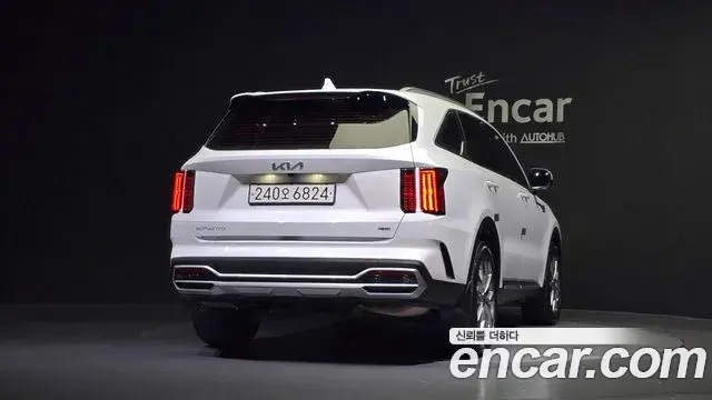 Kia Sorento 2022 — Şəkil 13/20