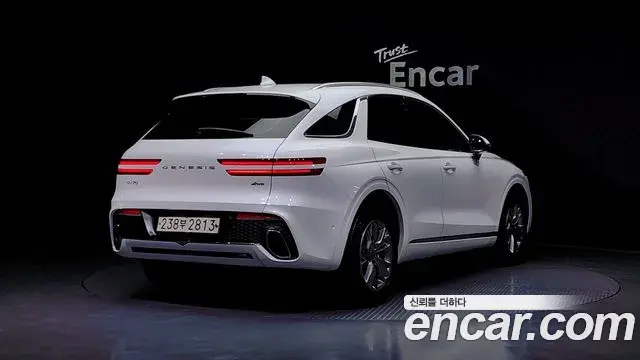 Genesis GV70 2023 — Şəkil 11/20