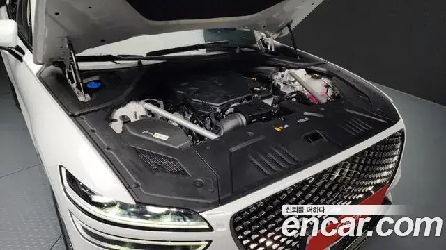 Genesis GV70 2023 — Şəkil 19/20