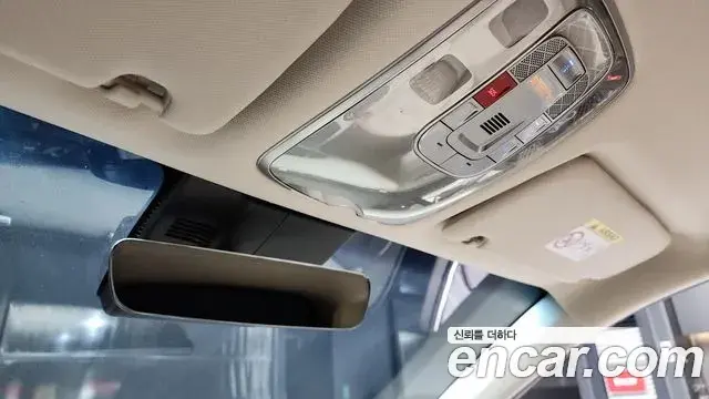 Genesis GV70 2023 — Şəkil 10/20
