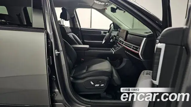 Hyundai Santa Fe 2023 — ფოტო 3/20