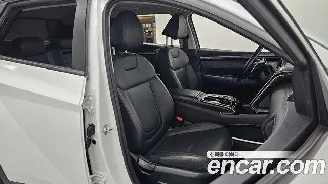 Hyundai Tucson Hybrid 2022 — ფოტო 10/20