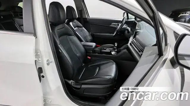 Kia Sportage 2021 — Şəkil 16/20