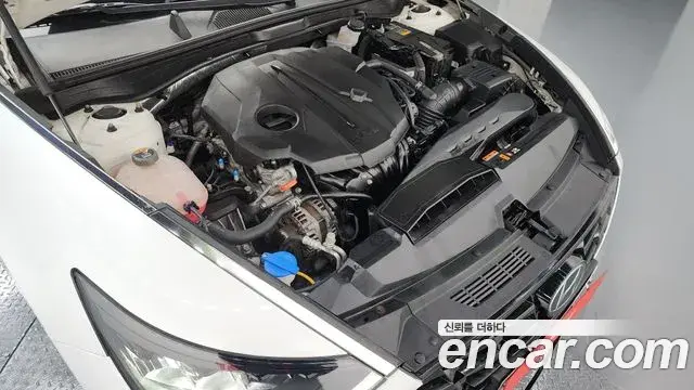 Hyundai Sonata Hybrid 2022 — ფოტო 17/20