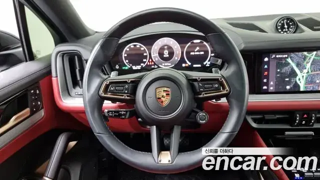 Porsche Cayenne 2024 — Фото 11/20