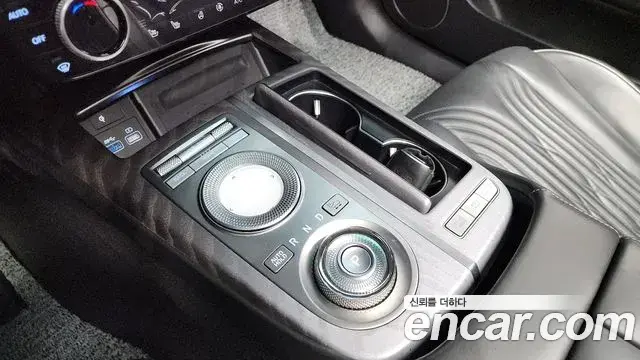 Genesis G80 2020 — Photo 17/20