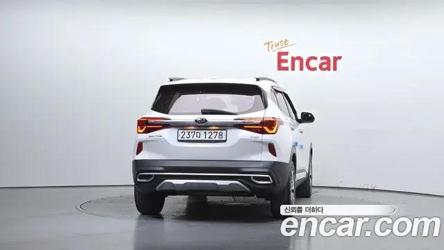 Kia Seltos 2020 — Şəkil 2/20