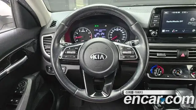 Kia Seltos 2020 — Şəkil 7/20