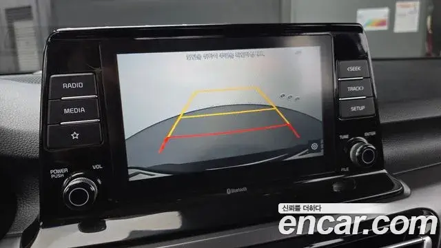 Kia Seltos 2020 — Şəkil 12/20