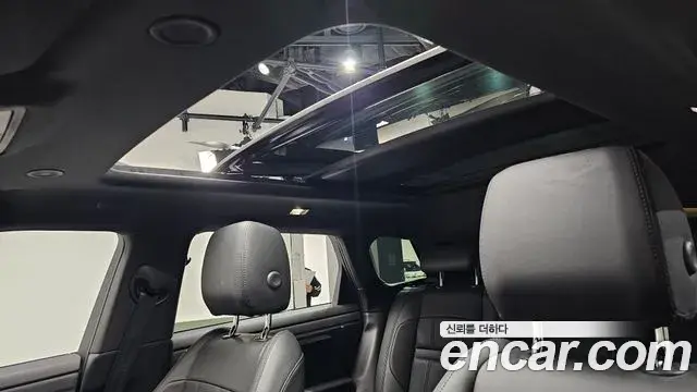 Land Rover Range Rover Evoque 2022 — Фото 16/20