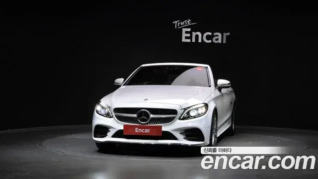 Mercedes-Benz C-Class 2023 — Şəkil 19/20
