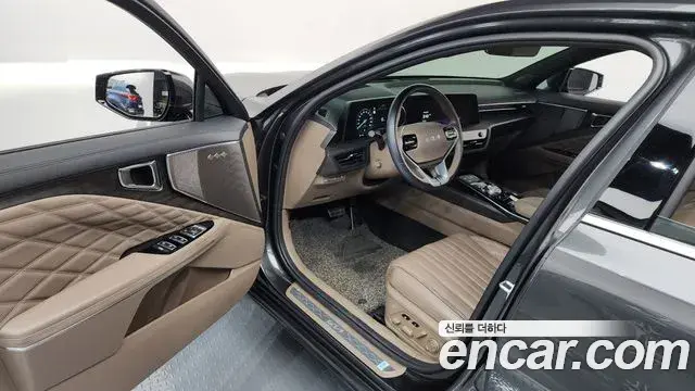 Kia K8 2023 — Şəkil 17/20