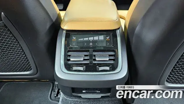 Volvo V60 Cross Country 2020 — Şəkil 17/20