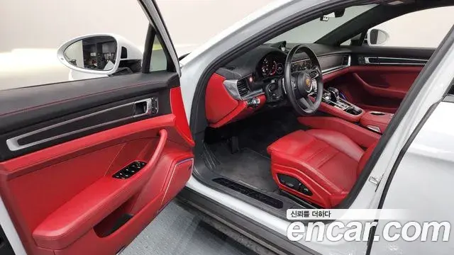Porsche Panamera 2023 — Photo 10/20