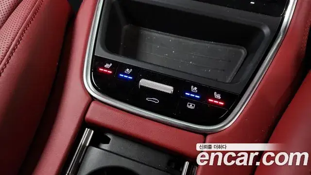 Porsche Panamera 2023 — Photo 6/20