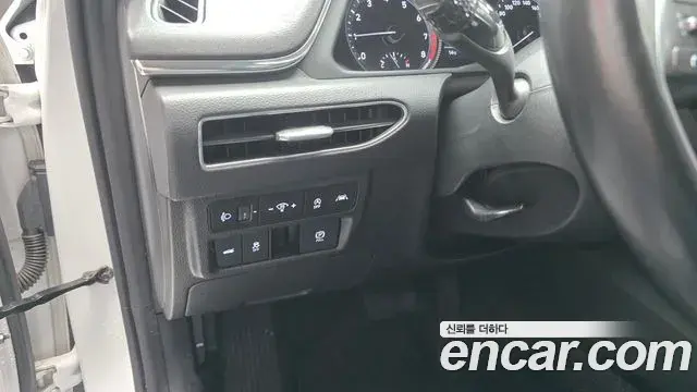 Hyundai Sonata Hybrid 2021 — Photo 4/20