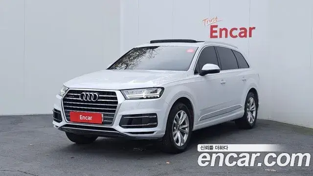 Audi Q7 2019 — Şəkil 6/20