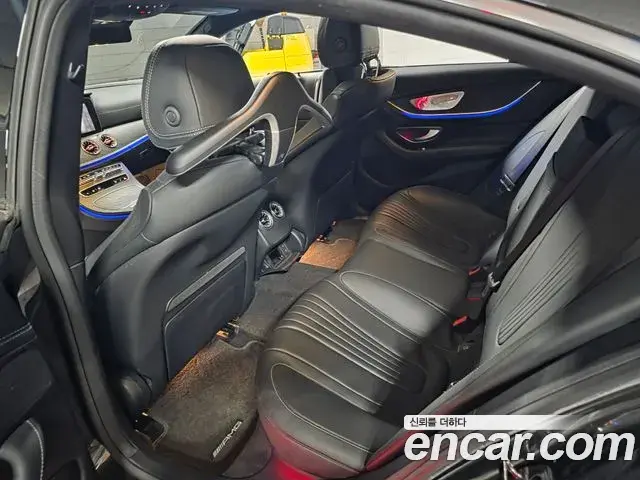 Mercedes-Benz CLS-Class 2022 — Photo 3/43