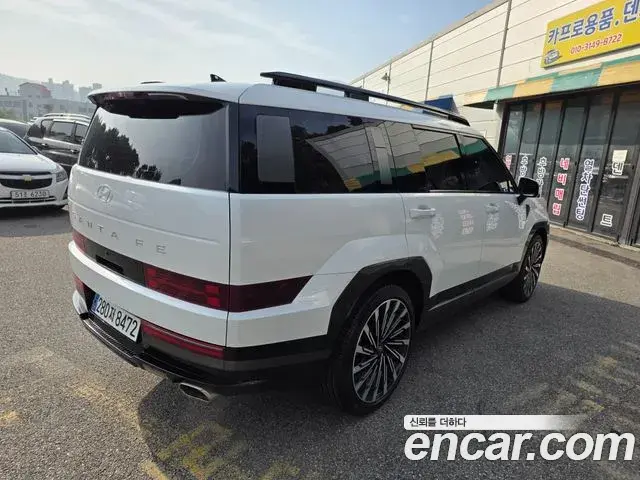 Hyundai Santa Fe 2023 — Photo 4/20