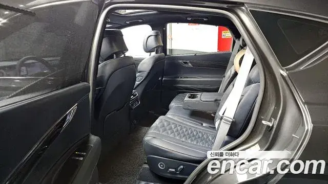 Genesis GV80 Coupe 2023 — ფოტო 18/20