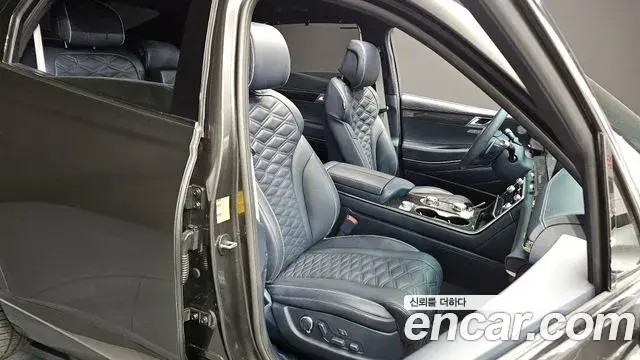 Genesis GV80 Coupe 2023 — ფოტო 8/20