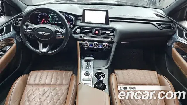 Genesis G70 2018 — ფოტო 11/20