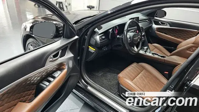 Genesis G70 2018 — ფოტო 20/20