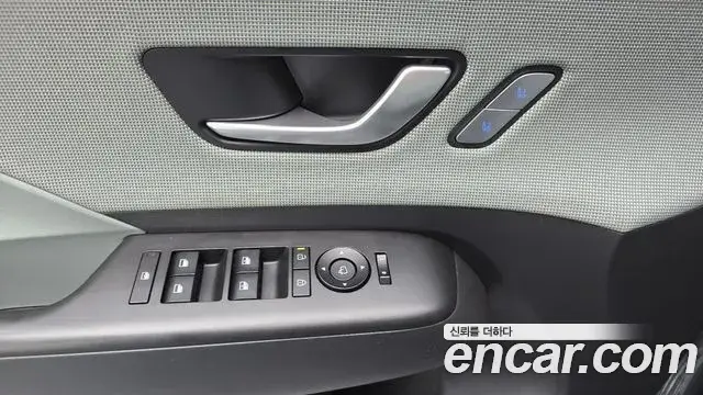 Hyundai Kona 2025 — Фото 14/20