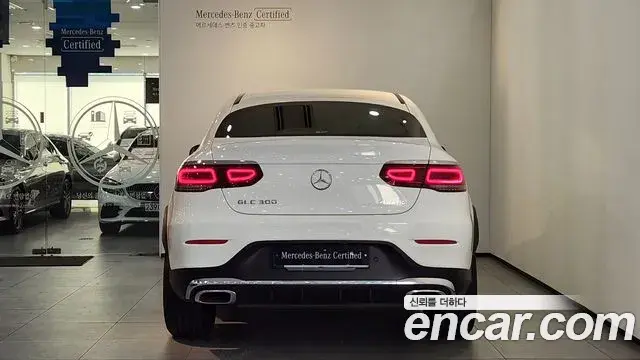 Mercedes-Benz GLC-Class 2023 — ფოტო 9/19