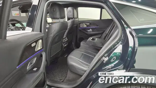 Mercedes-Benz GLE-Class 2022 — ფოტო 19/20