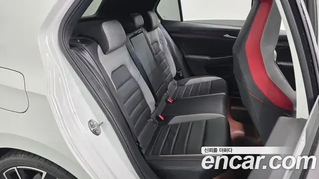 Volkswagen Golf 2024 — Şəkil 19/20