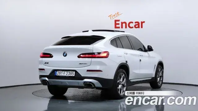 BMW X4 2022 — Şəkil 13/20