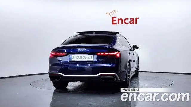 Audi A5 2022 — ფოტო 6/20