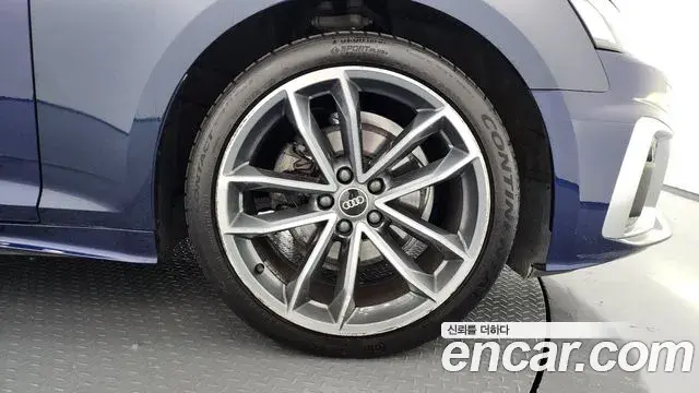 Audi A5 2022 — ფოტო 10/20