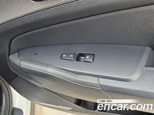 Kia Sportage 2022 — Photo 2/20