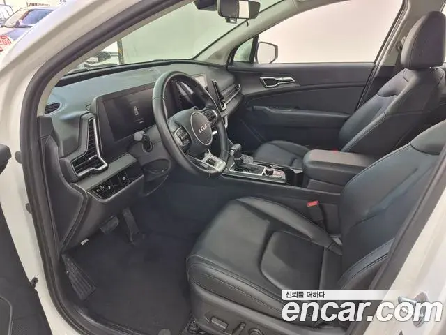 Kia Sportage 2022 — Photo 19/20
