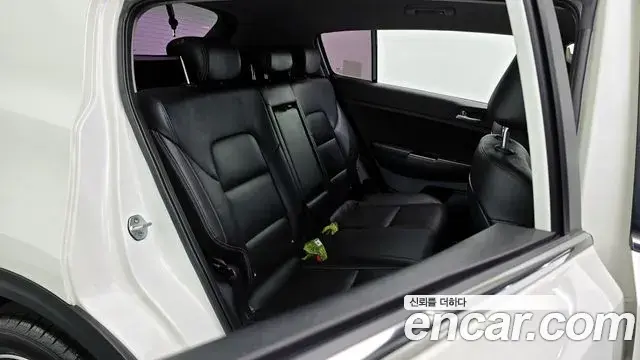 Kia Sportage The Bold 2020 — Şəkil 19/20